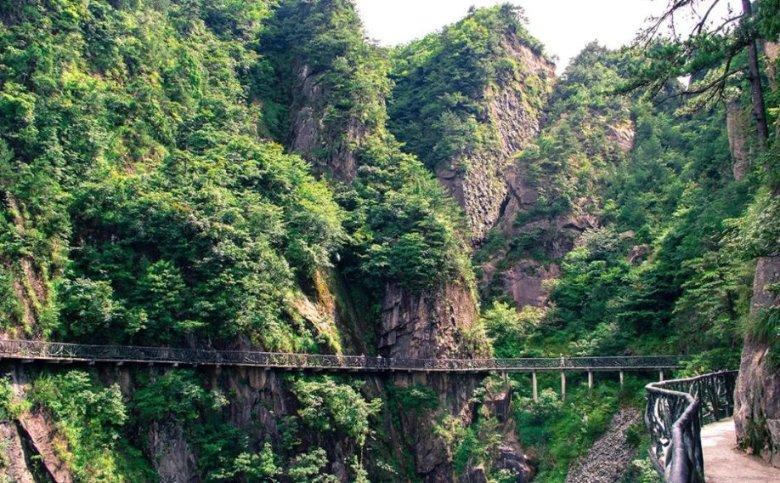 顺丰控股(002352.SZ):首次耗资1.3亿元回购374.7万股
